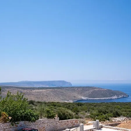 Sugar Stone House * Pírgos Dhiroú
