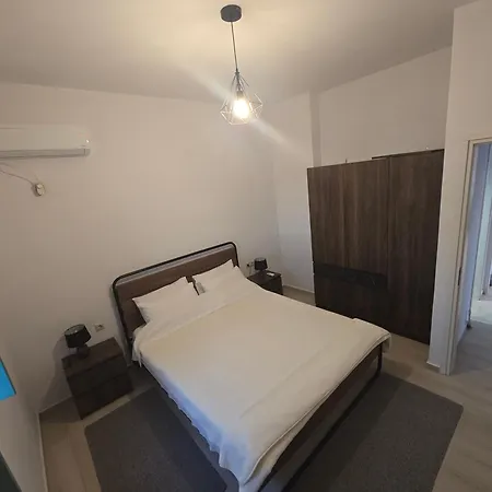 Sugar Stone House דירה